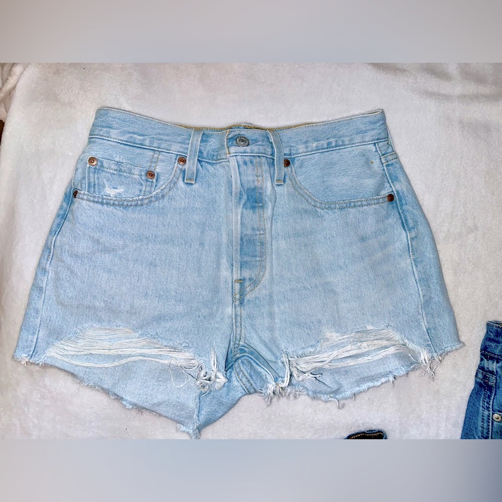 Women’s Levi’s 501 shorts